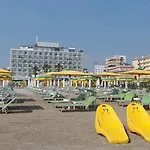 Mediterraneo Hotel
