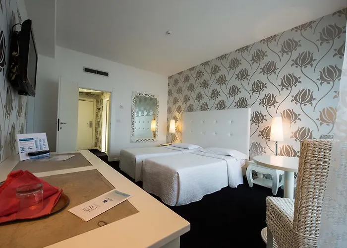 Otel Mediterraneo Riccione