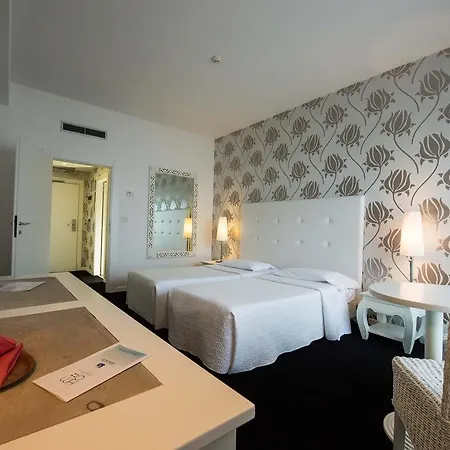 Hotel Mediterraneo Riccione