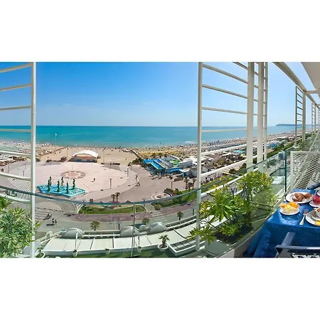 Hotell Mediterraneo Riccione
