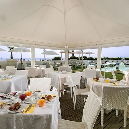 Szálloda Mediterraneo 4*