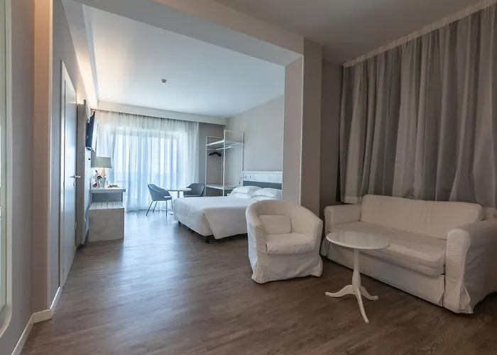 Mediterraneo Szálloda Riccione