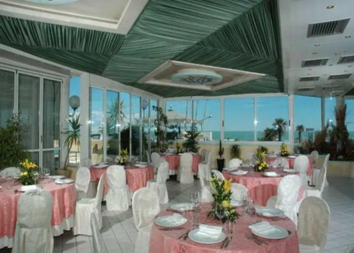 Szálloda Mediterraneo Riccione